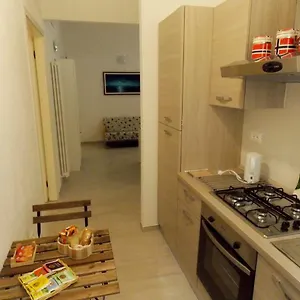 Apartment A Casa Di Marghe, La Spezia